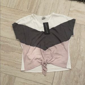Paper crane tri colored blouse. Size Xs